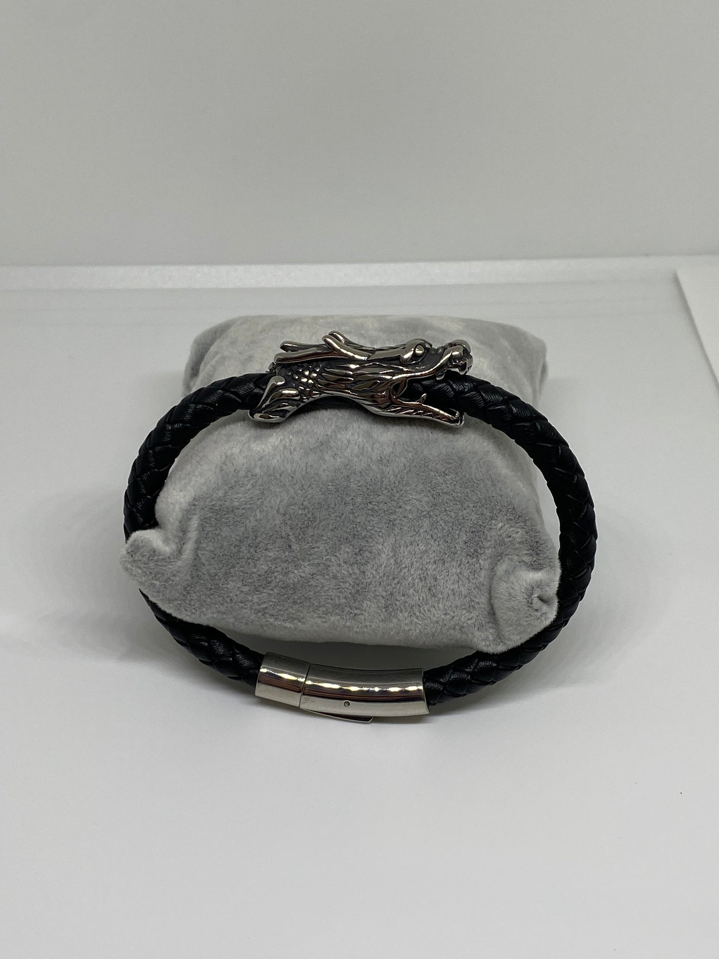 Leather bracelet