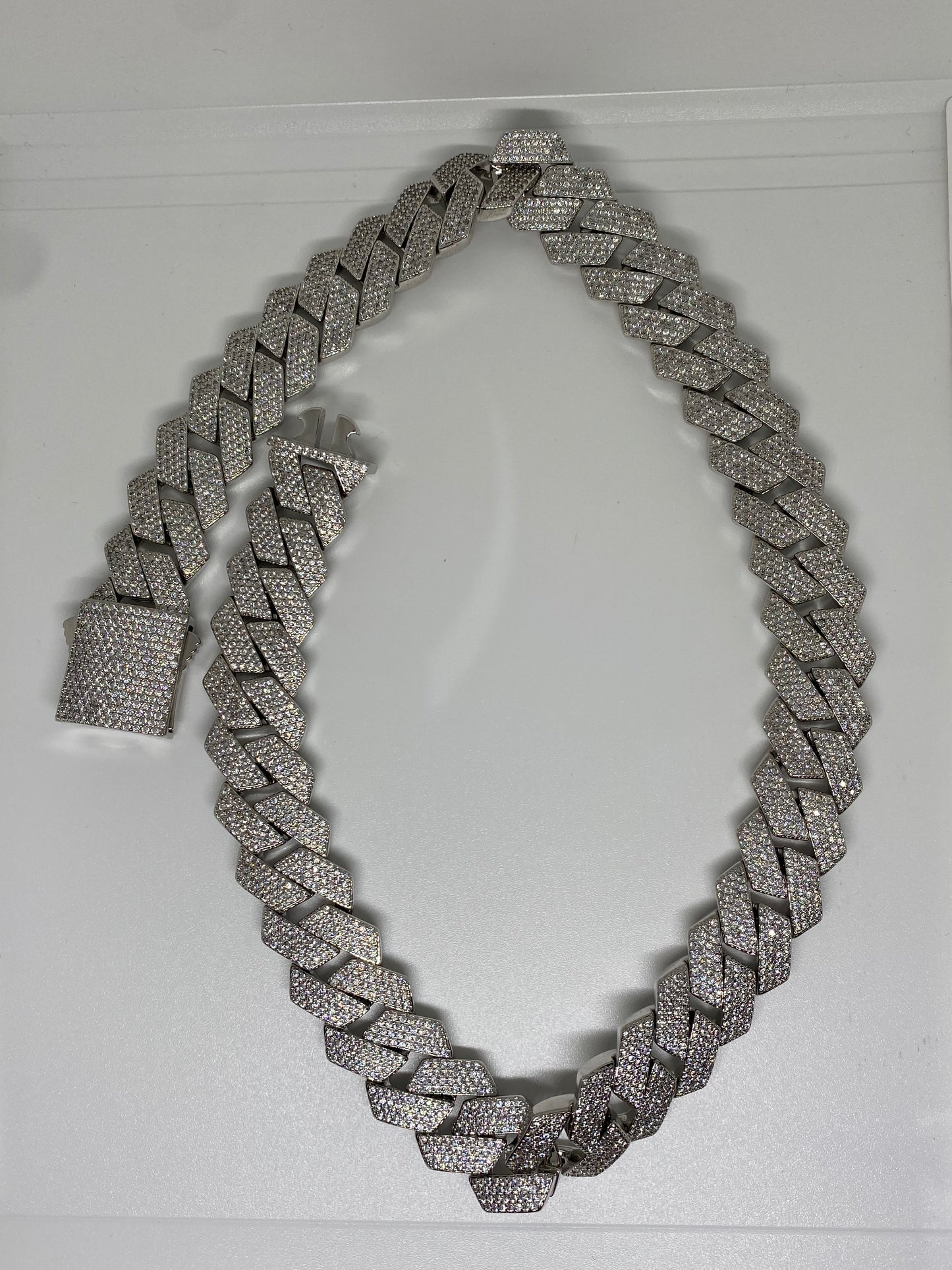 White Gold Plated Cuban Link Chain with Cubic Zirconia | Men’s Iced Necklace