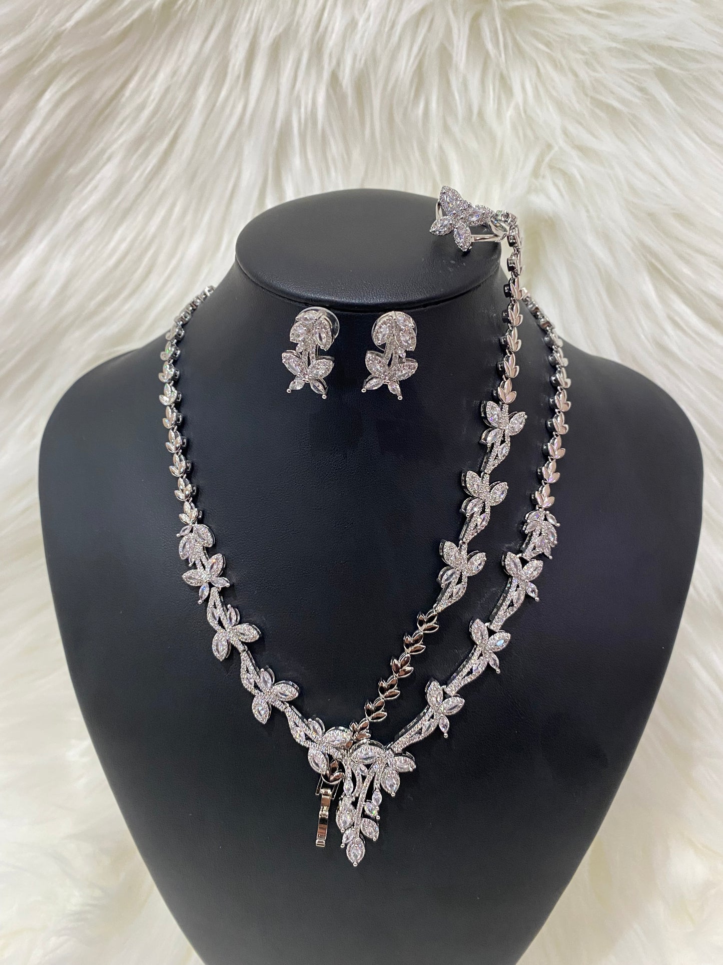 White Gold Plated Set
