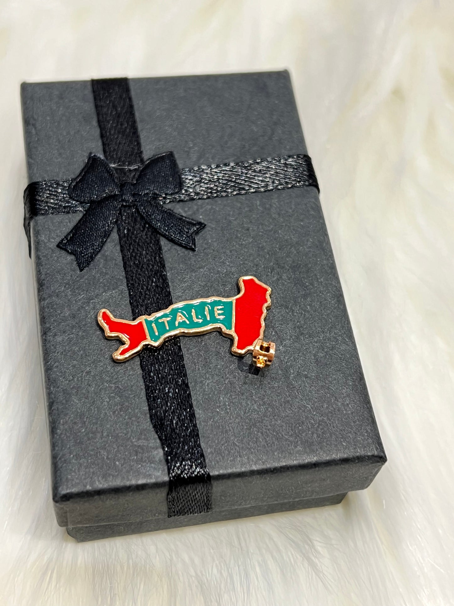 Gold Plated Italy Pendat