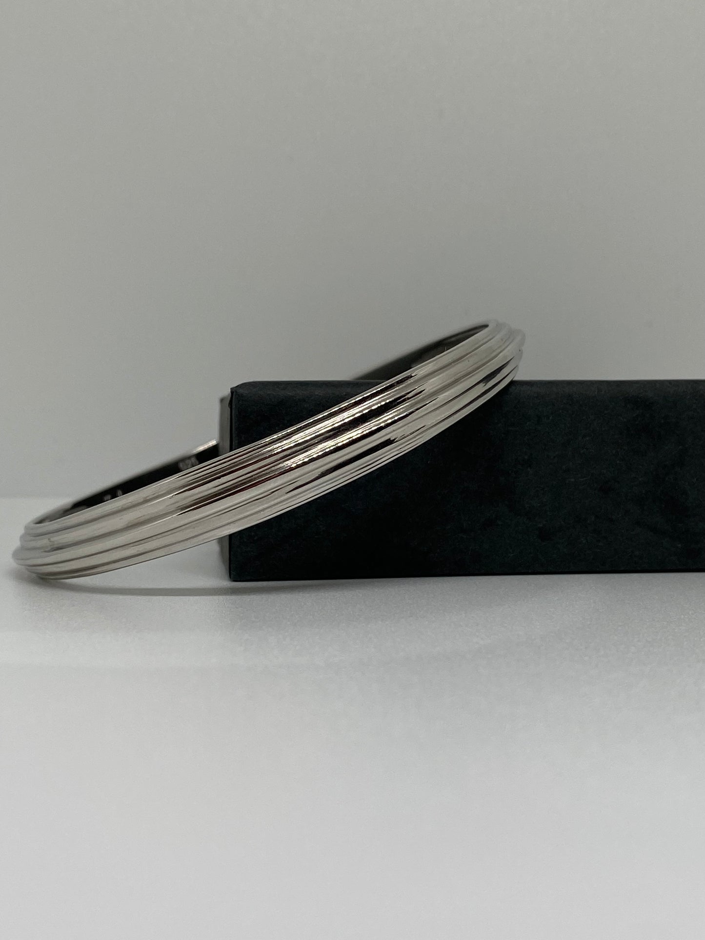 Sterling Silver Bangle
