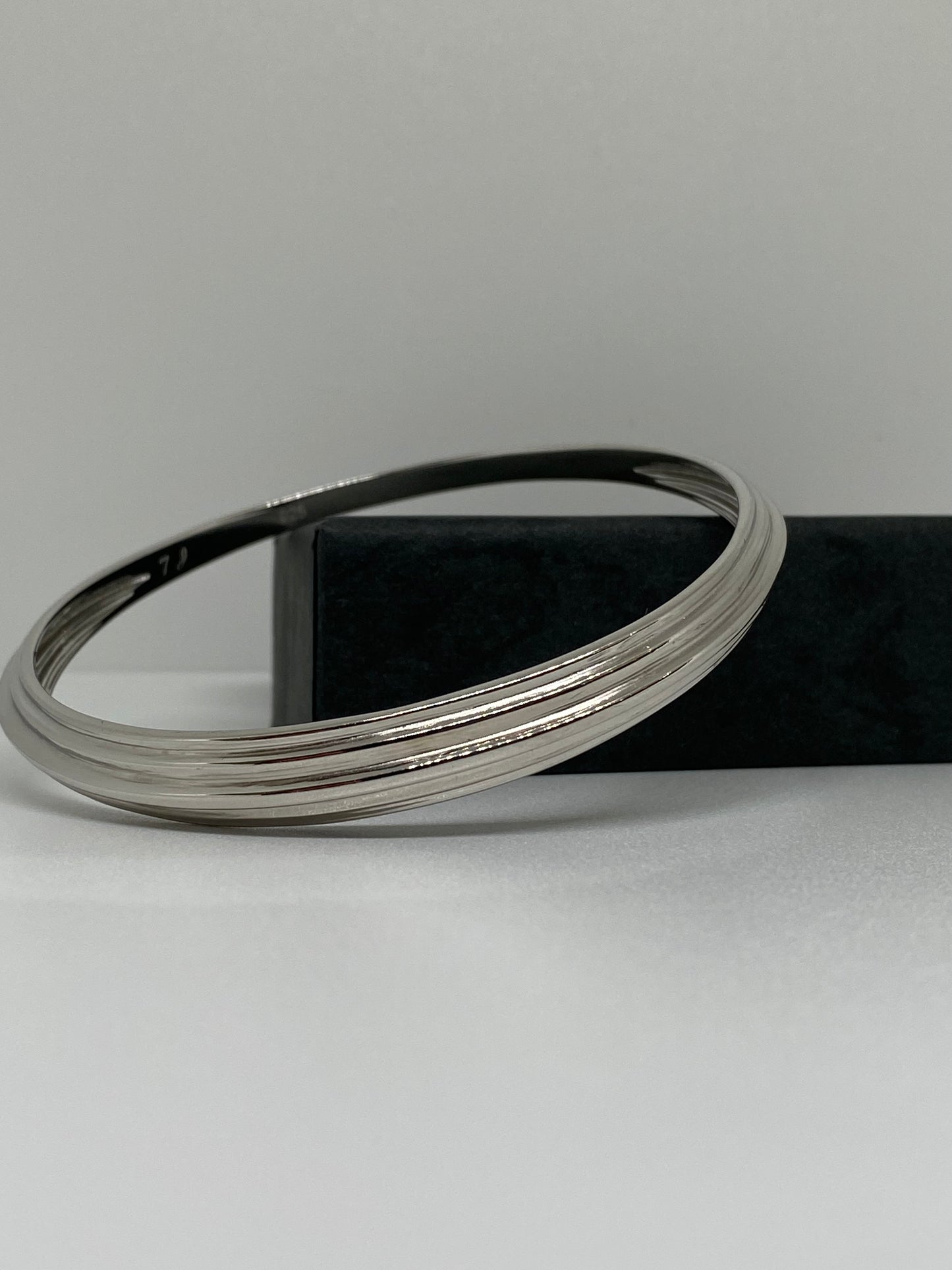 Sterling Silver Bangle