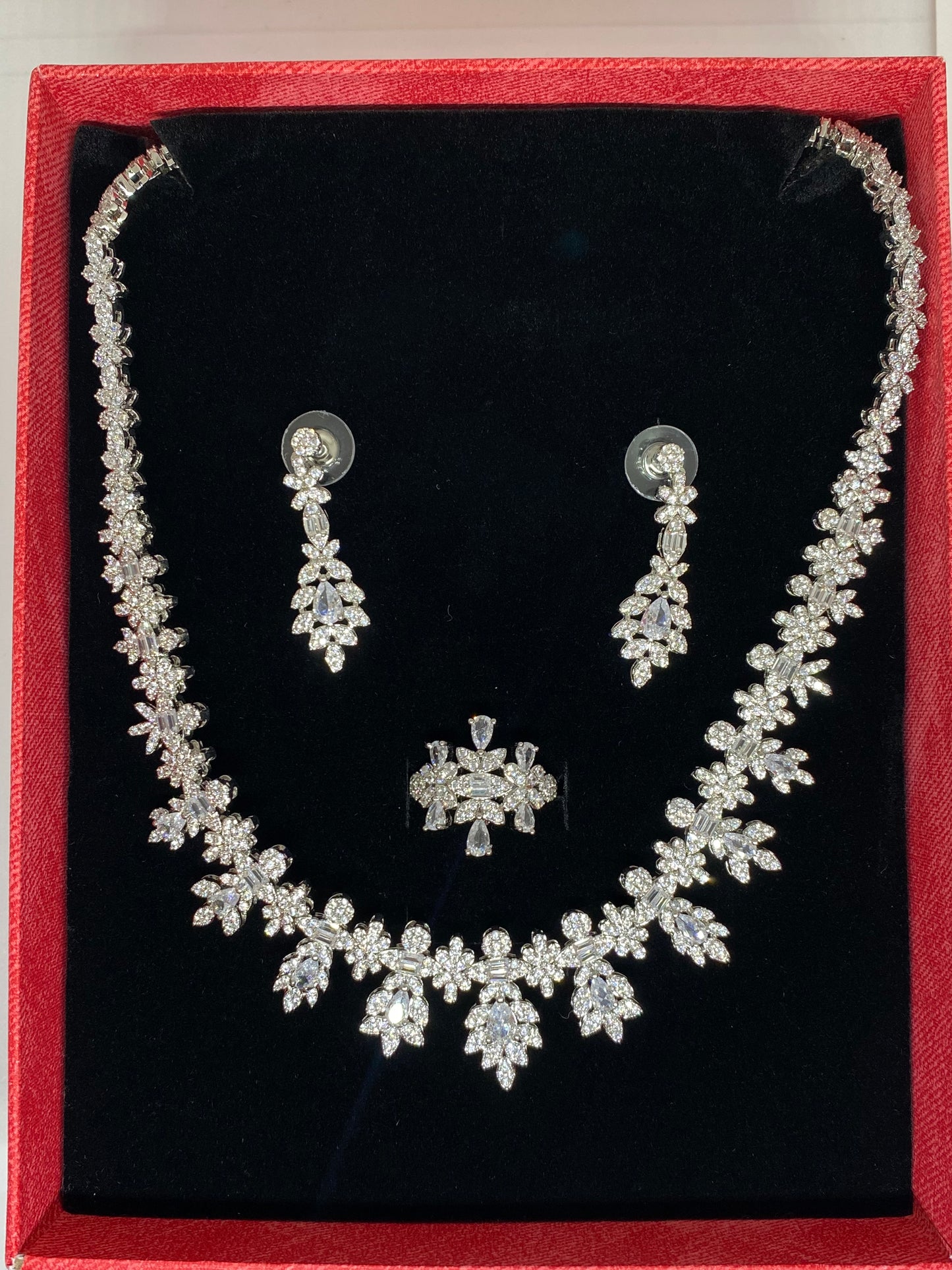 White Gold Plated Set